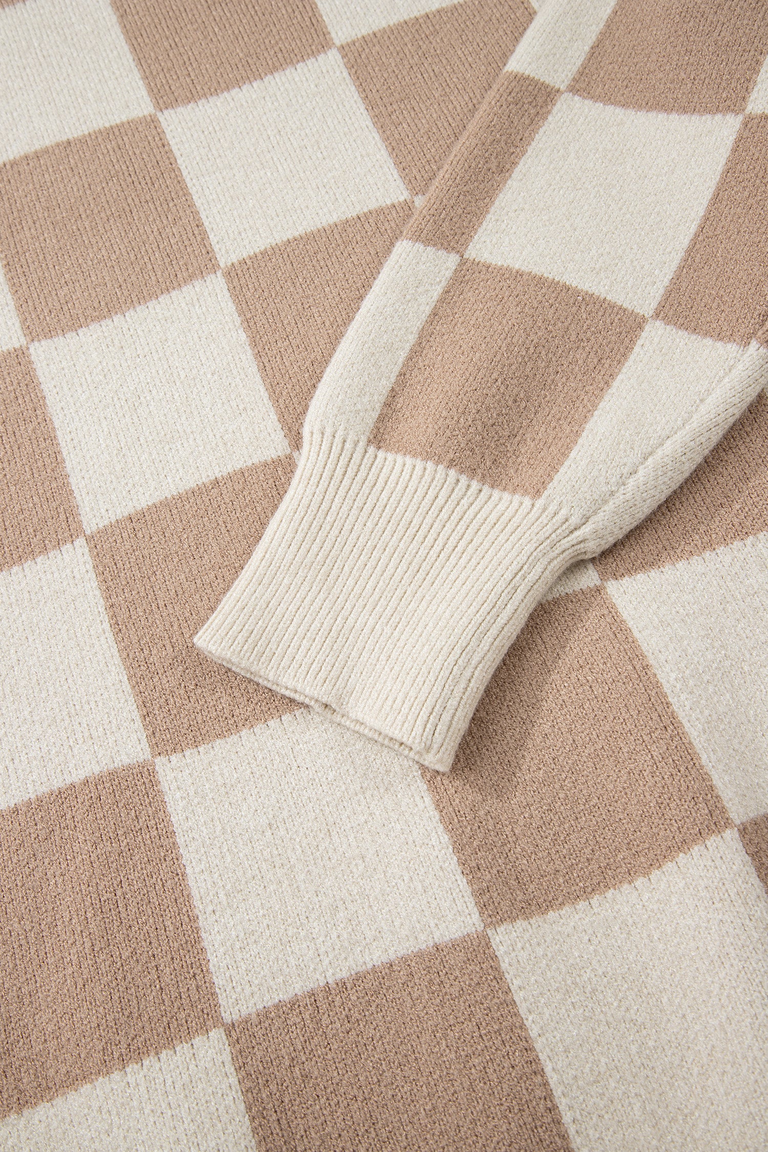 Parchment Checkered Pattern Ribbed Trim Knit Baggy Sweater